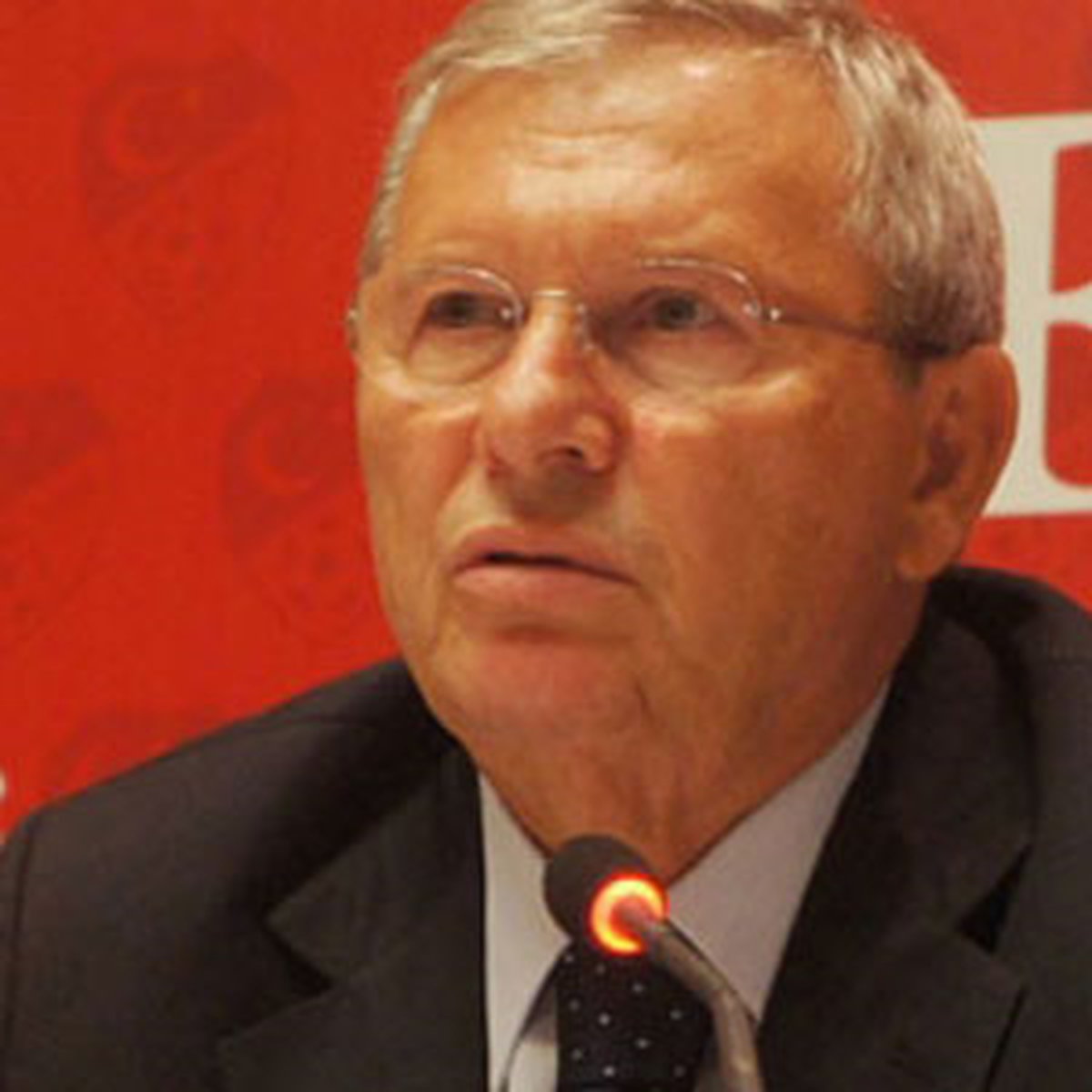 Zekeriya Alp\'tan Bomba Açıklamalar