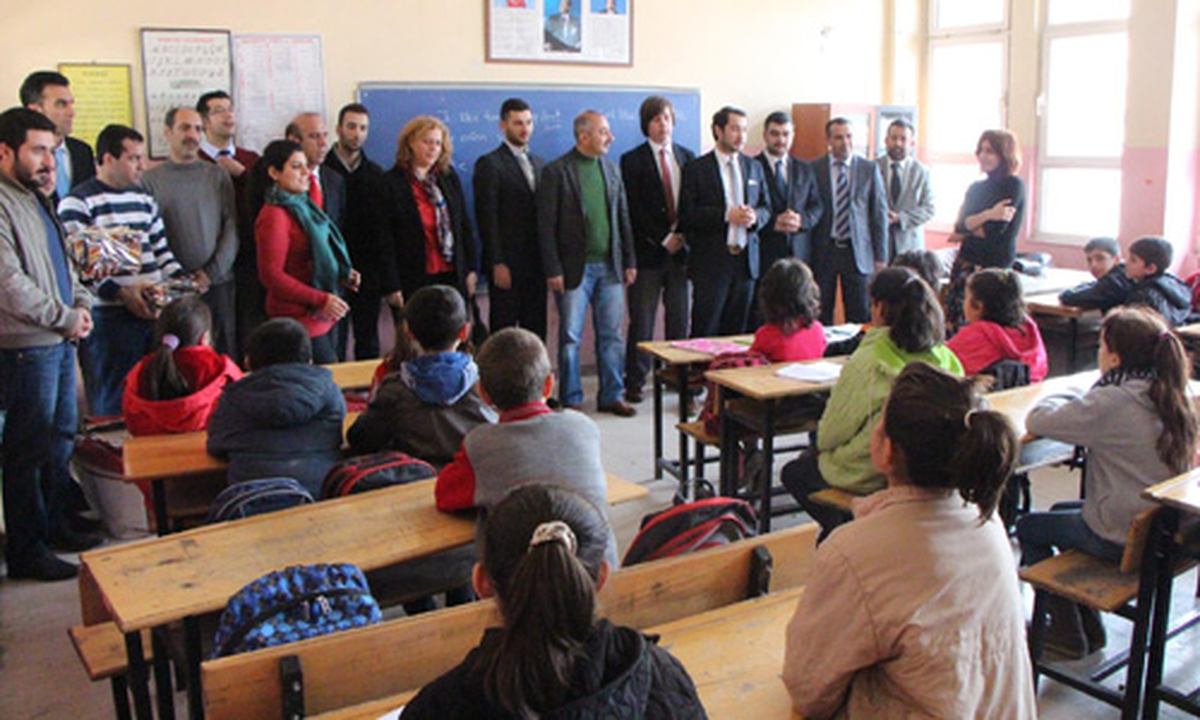 Akseki\'den Diyarbakır\'a Yardım Eli