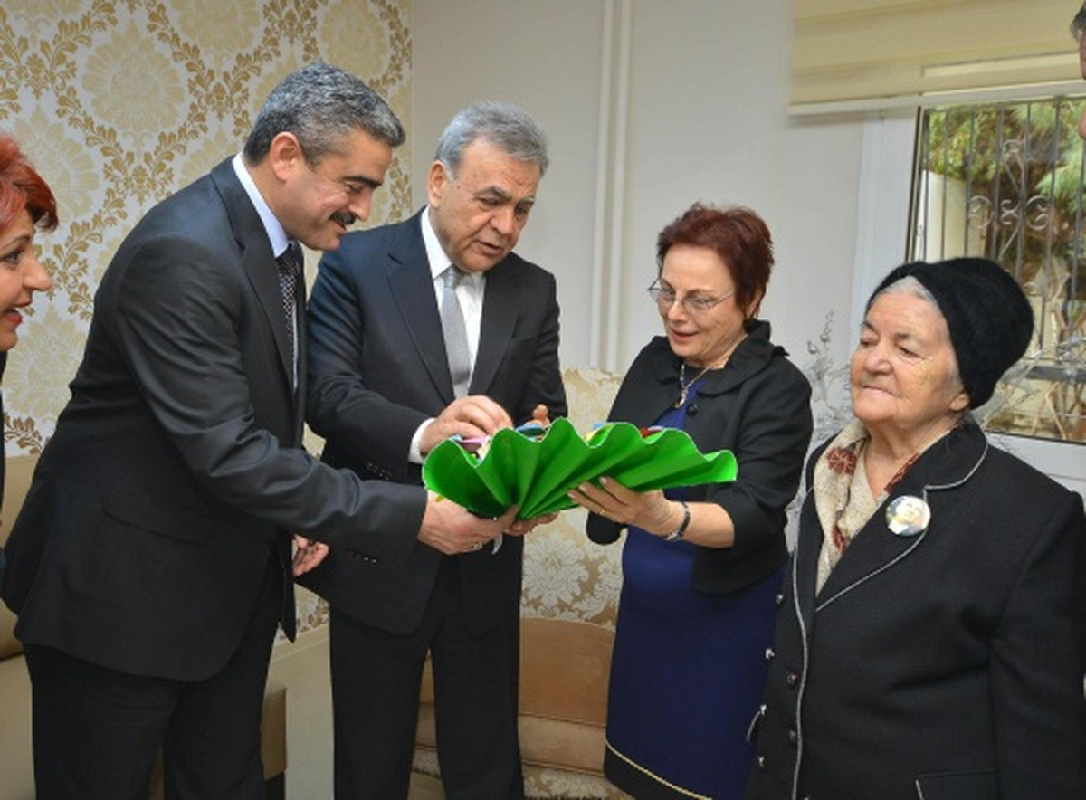 Artık Yalnız Değiller