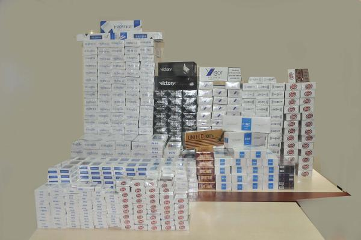 İşyerinde 4 Bin Paket Kaçak Sigara
