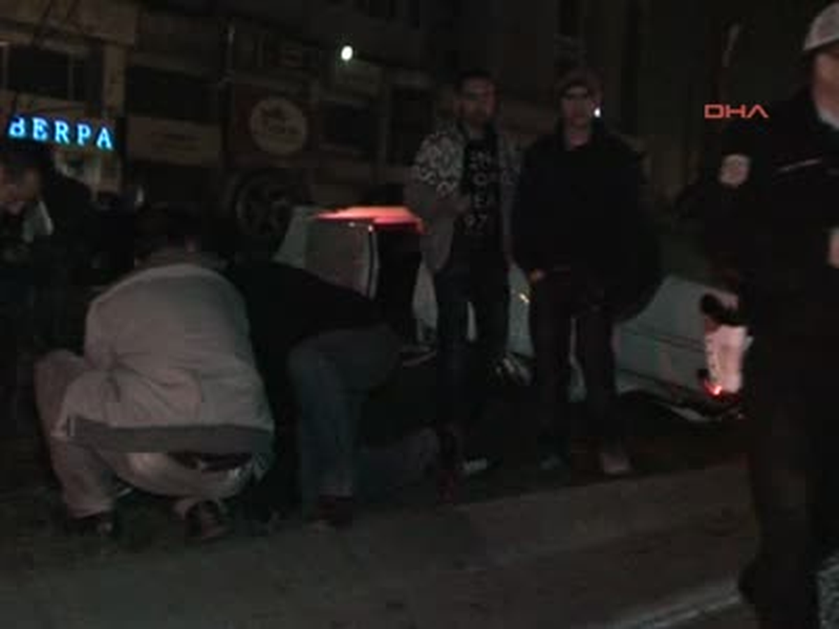 Bu Otomobilden Sağ Çıktılar