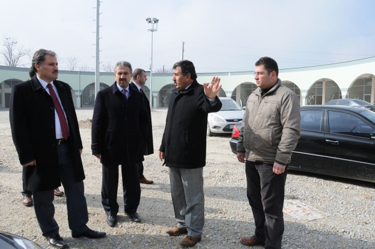 Doğu Garajı, Tamamlanıyor