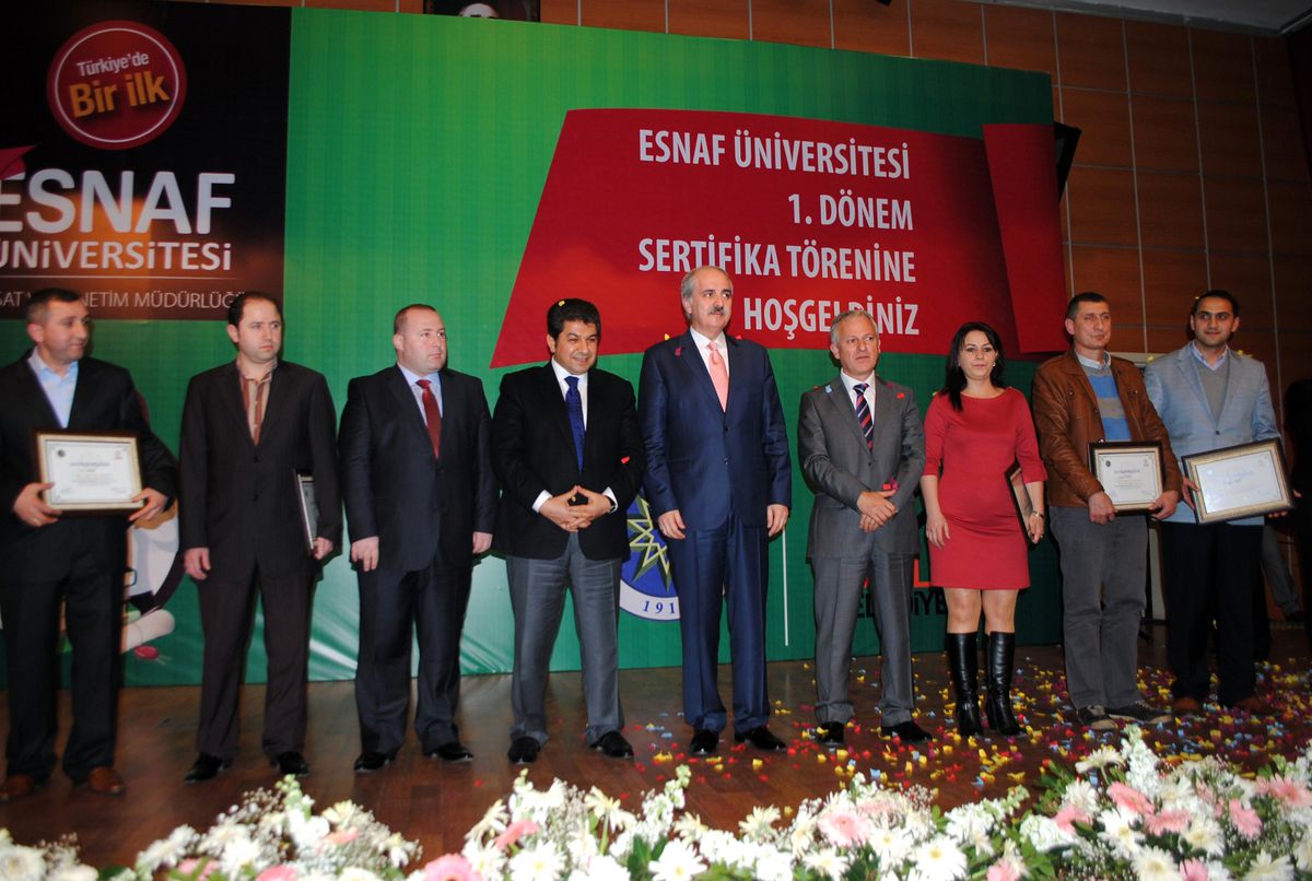 Esenlerli Esnaf Üniversiteli Oldu