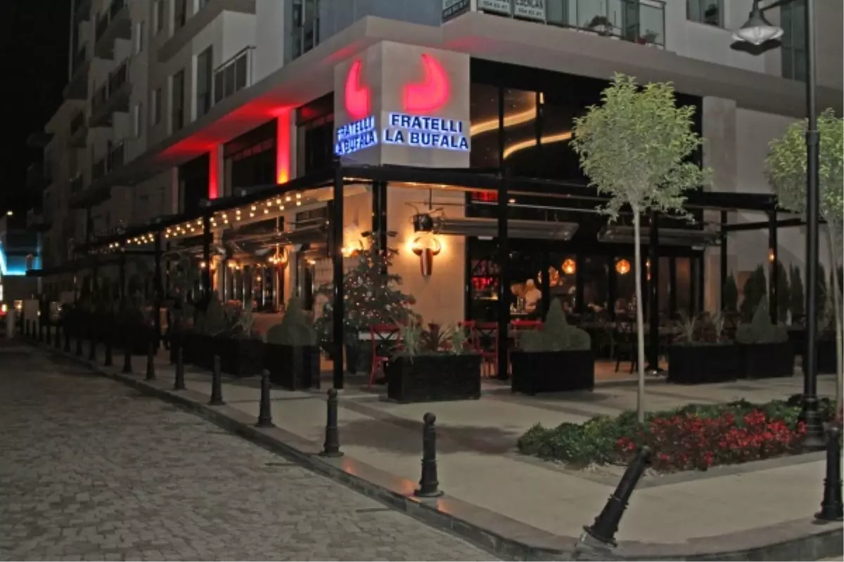 Fratelli La Bufala Bahçeşehir Akbatı'da