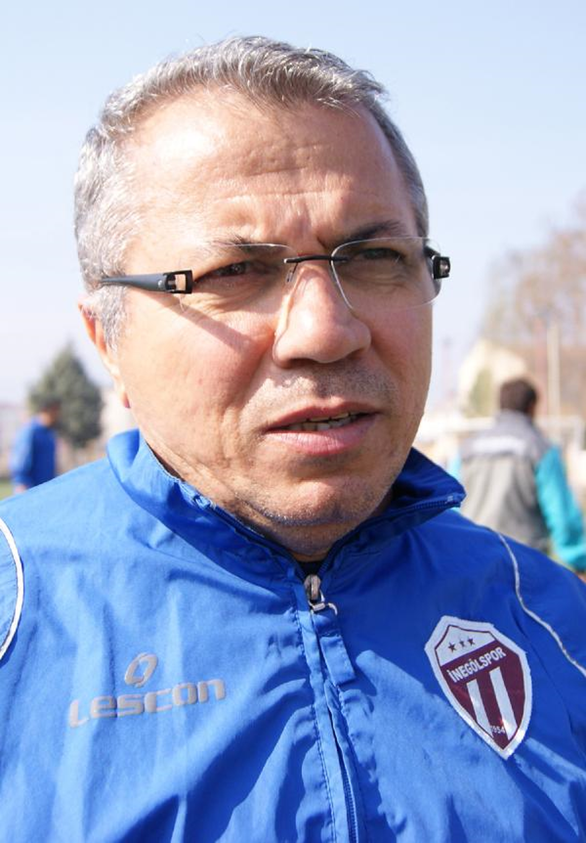 İnegölspor\'un Yüzü Güldü