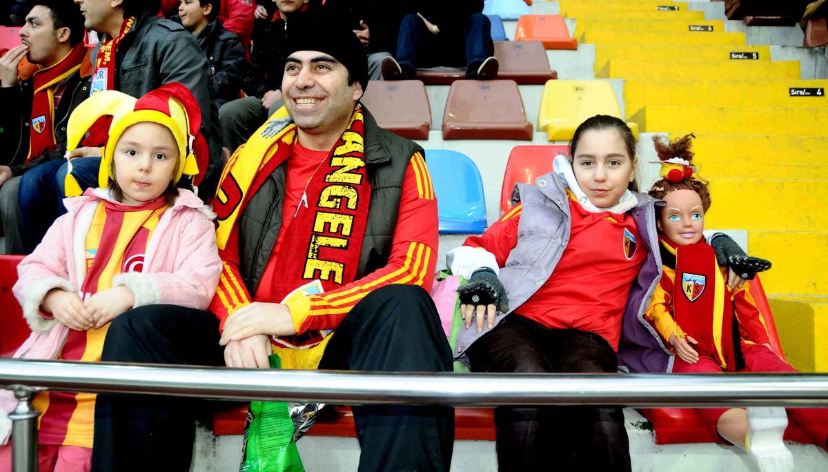 Kayserispor\'a Seyirci Dopingi