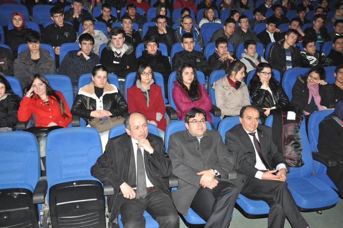 Öğrencilere Sınav Stresiyle Baş Etme Semineri