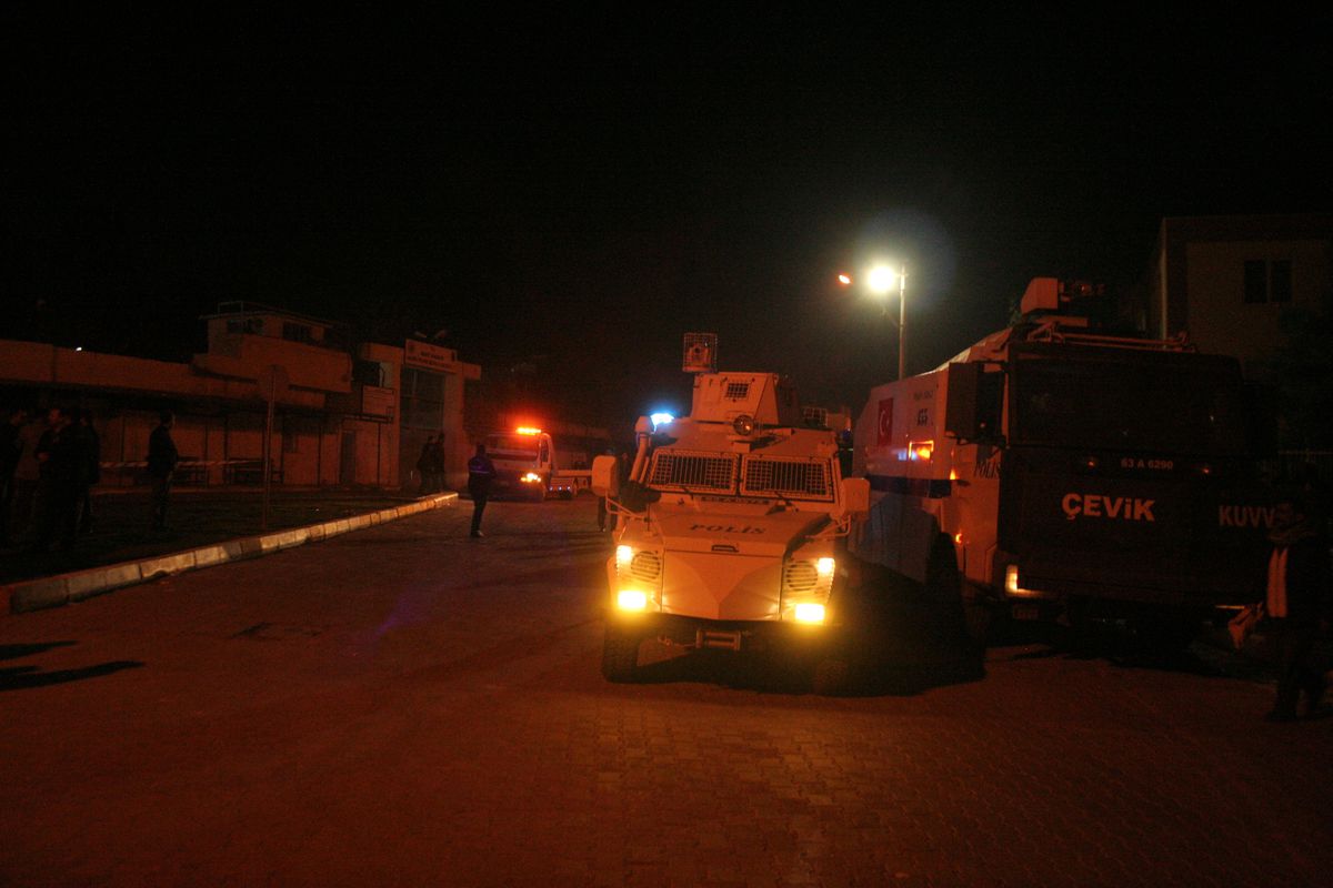 Kapalı Cezaevinde Yangın: 3 Yaralı