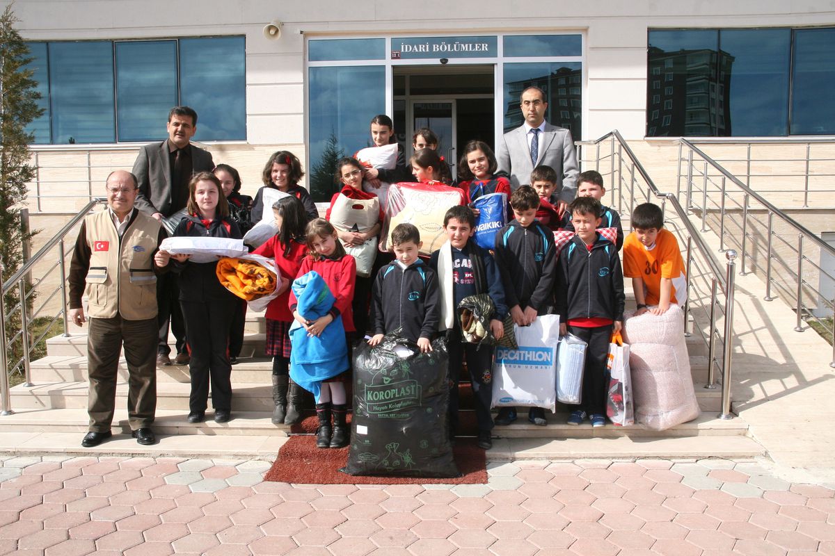 Yozgat Özel Ergin Koleji Öğrencilerinden Suriyeli Mültecilere Yardım