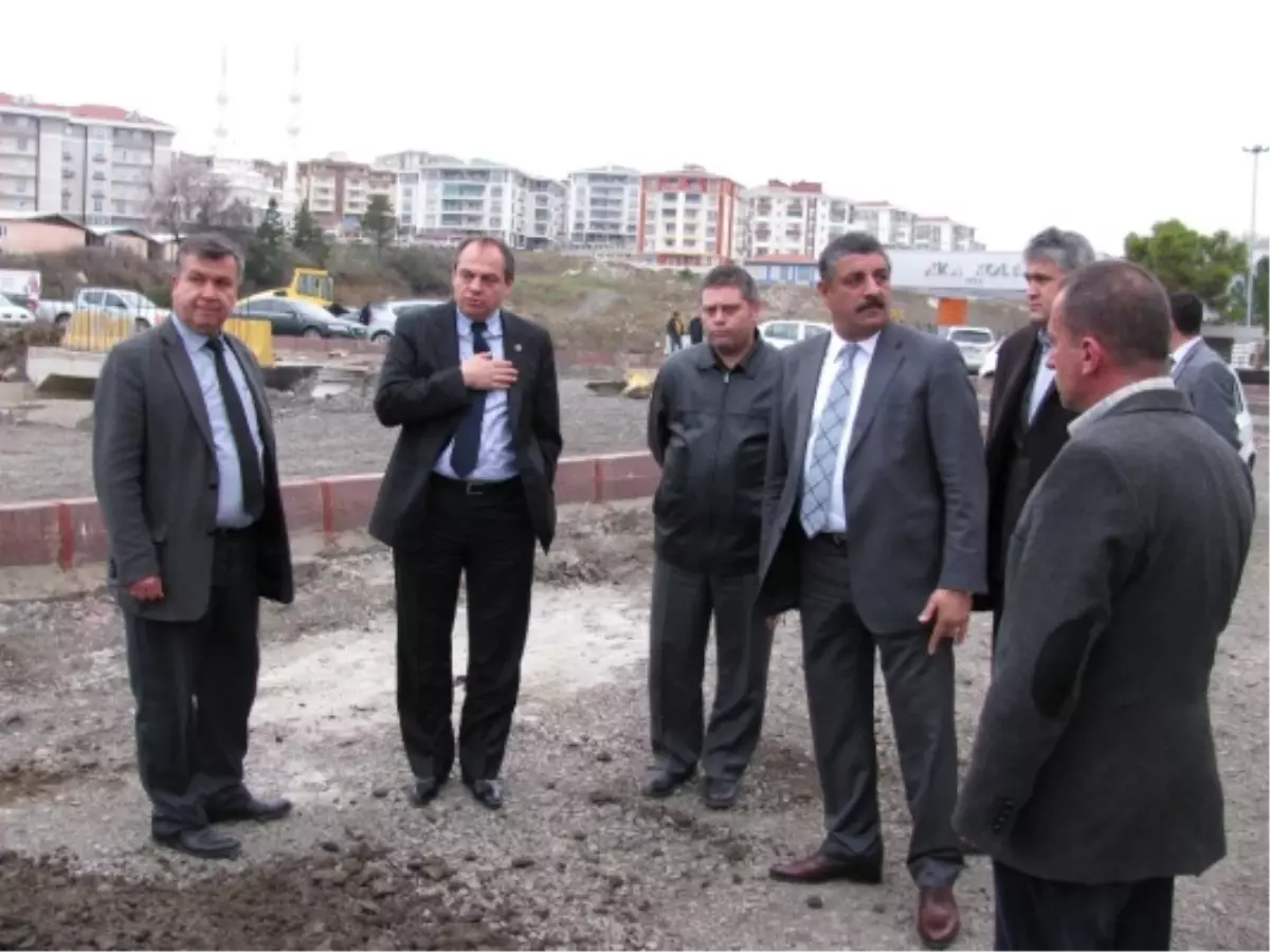 Aka Koleji Önündeki Çalışmalar Son Aşamaya Geldi