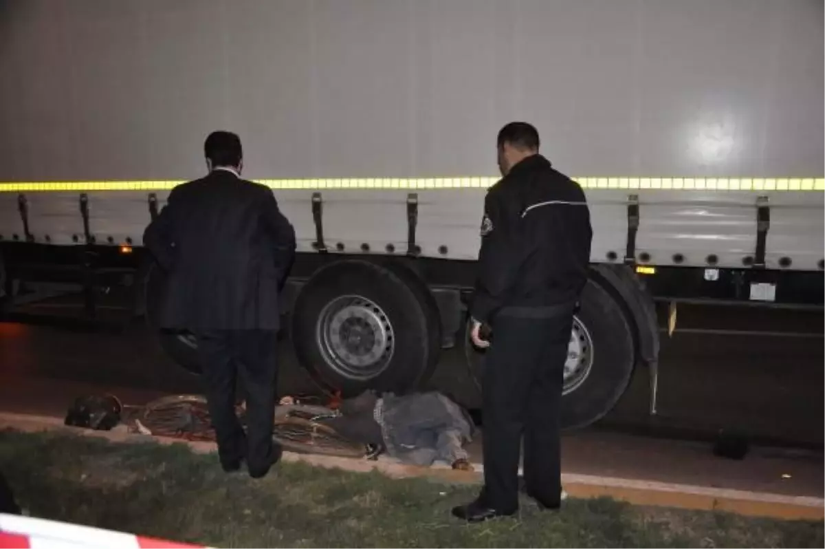 Akhisar'da Trafik Kazası: 1 Ölü