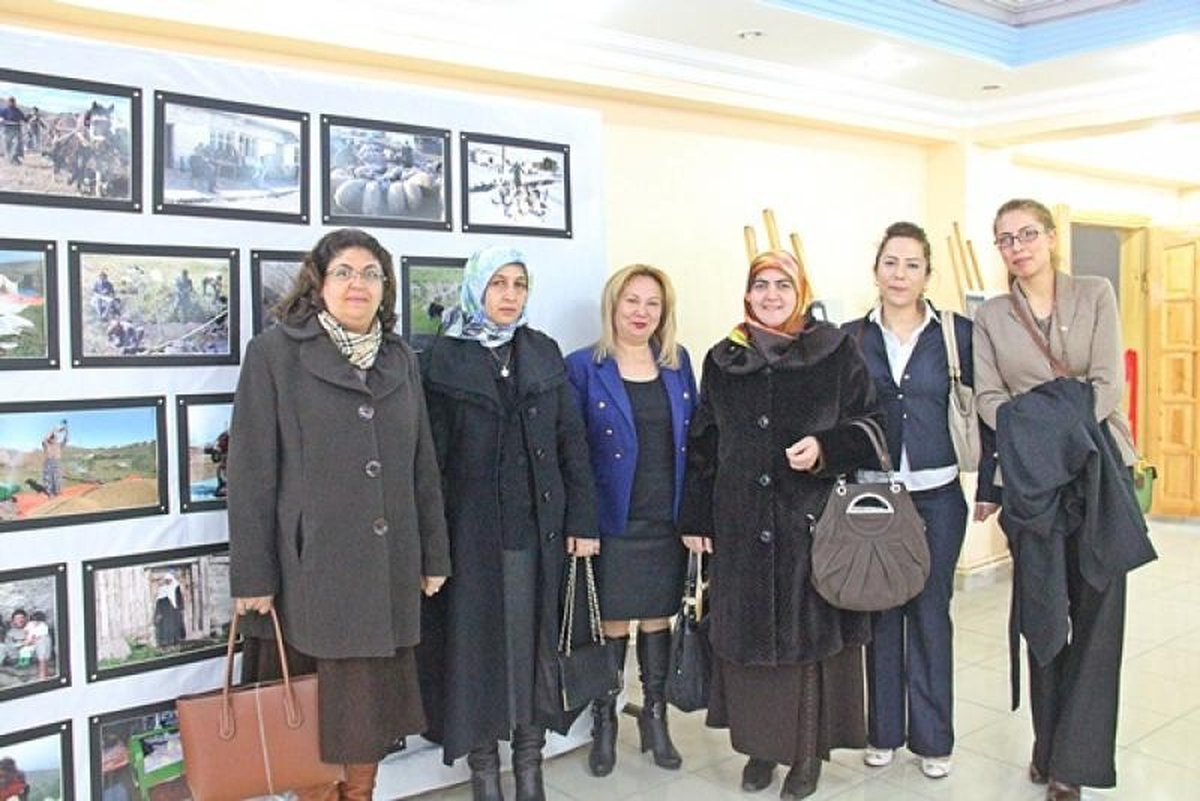 Ardahan Belediyesi\'nce Açılan Fotoğraf Sergisine Yoğun İlgi