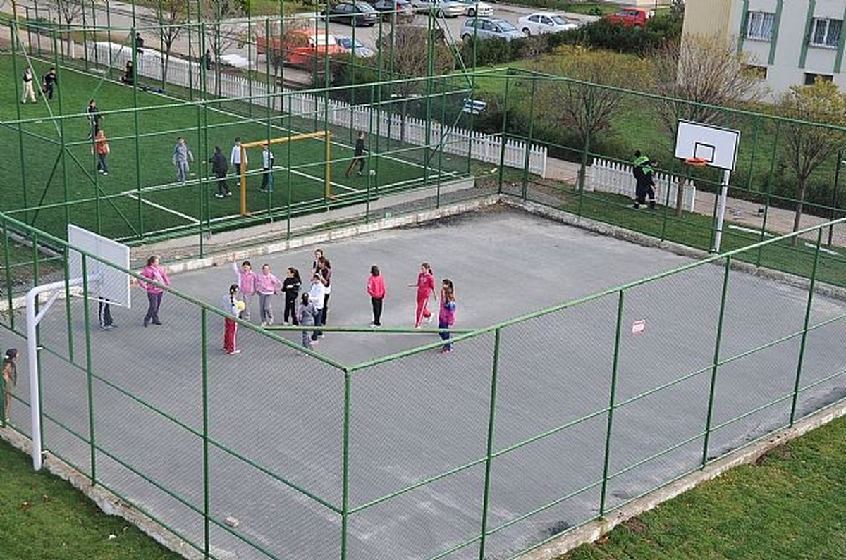 Başiskele\'ye Yeni Spor Alanları