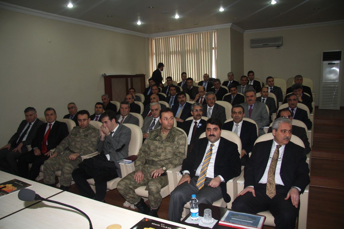 Bingöl\'de \'Kardeş Okul, Kardeş Kurum\' Projesi