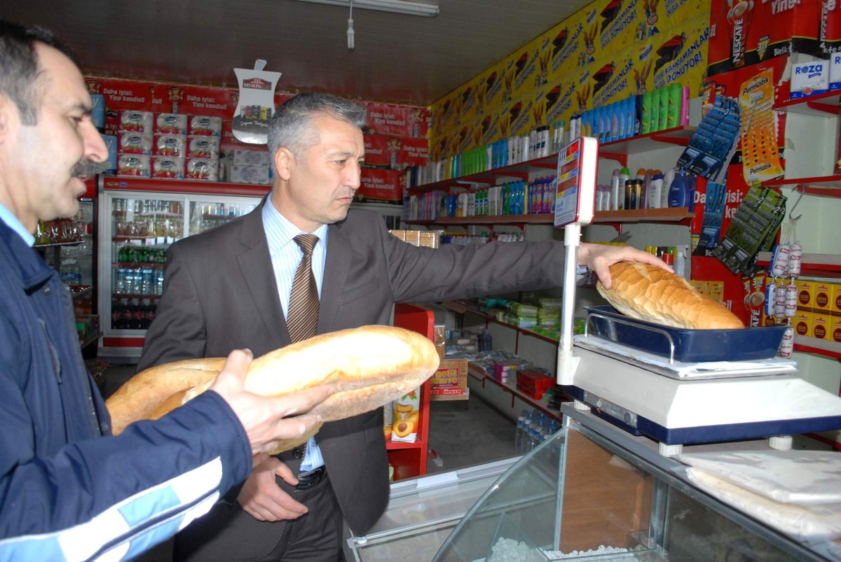 Bolvadin\'de Fırınlar Denetlendi
