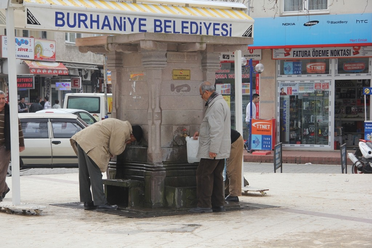 Burhaniye\'de Düdüklü Suyu Daha Bol Akacak