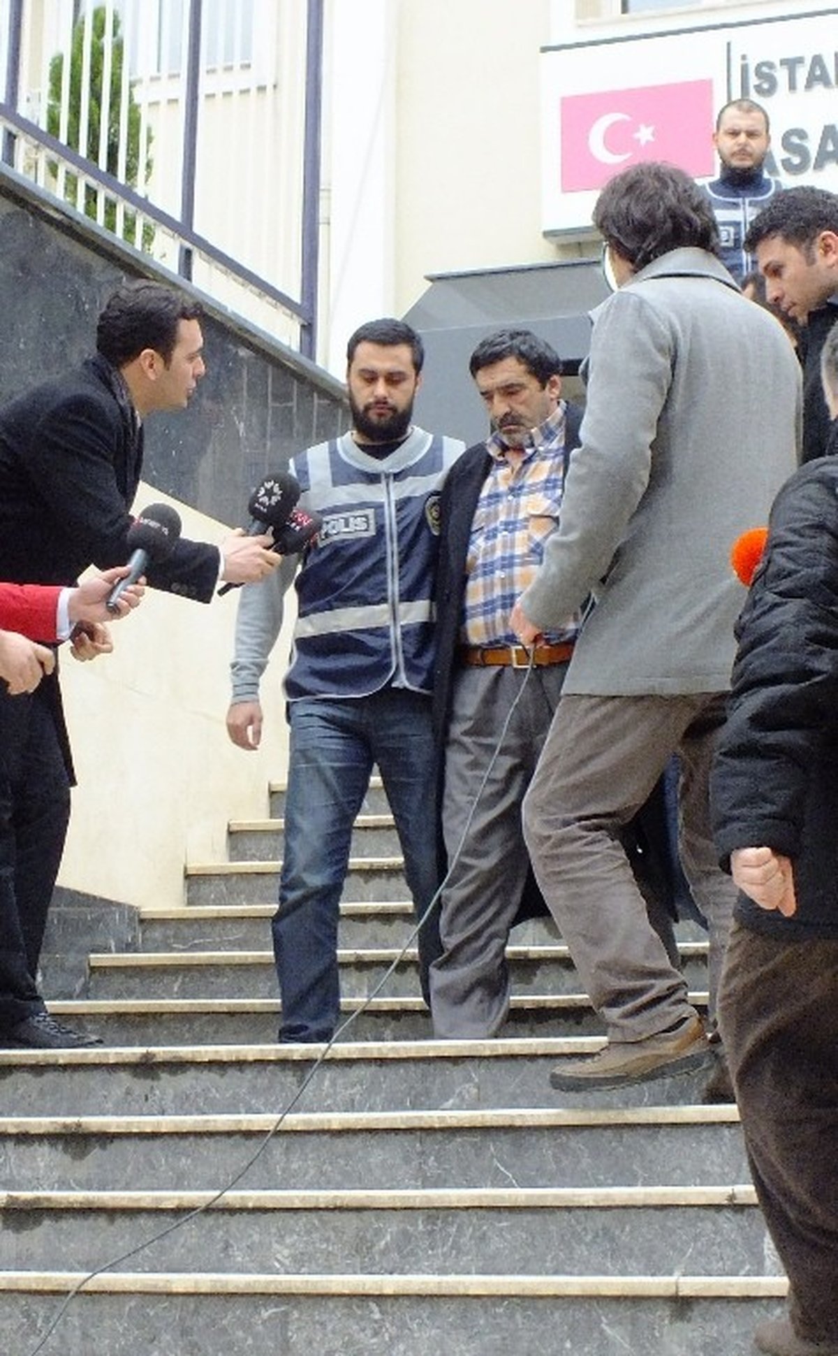Cesedi Bidonda Bulunan Yaşlı Kadının Katil Zanlısı Adliyeye Sevk Edildi