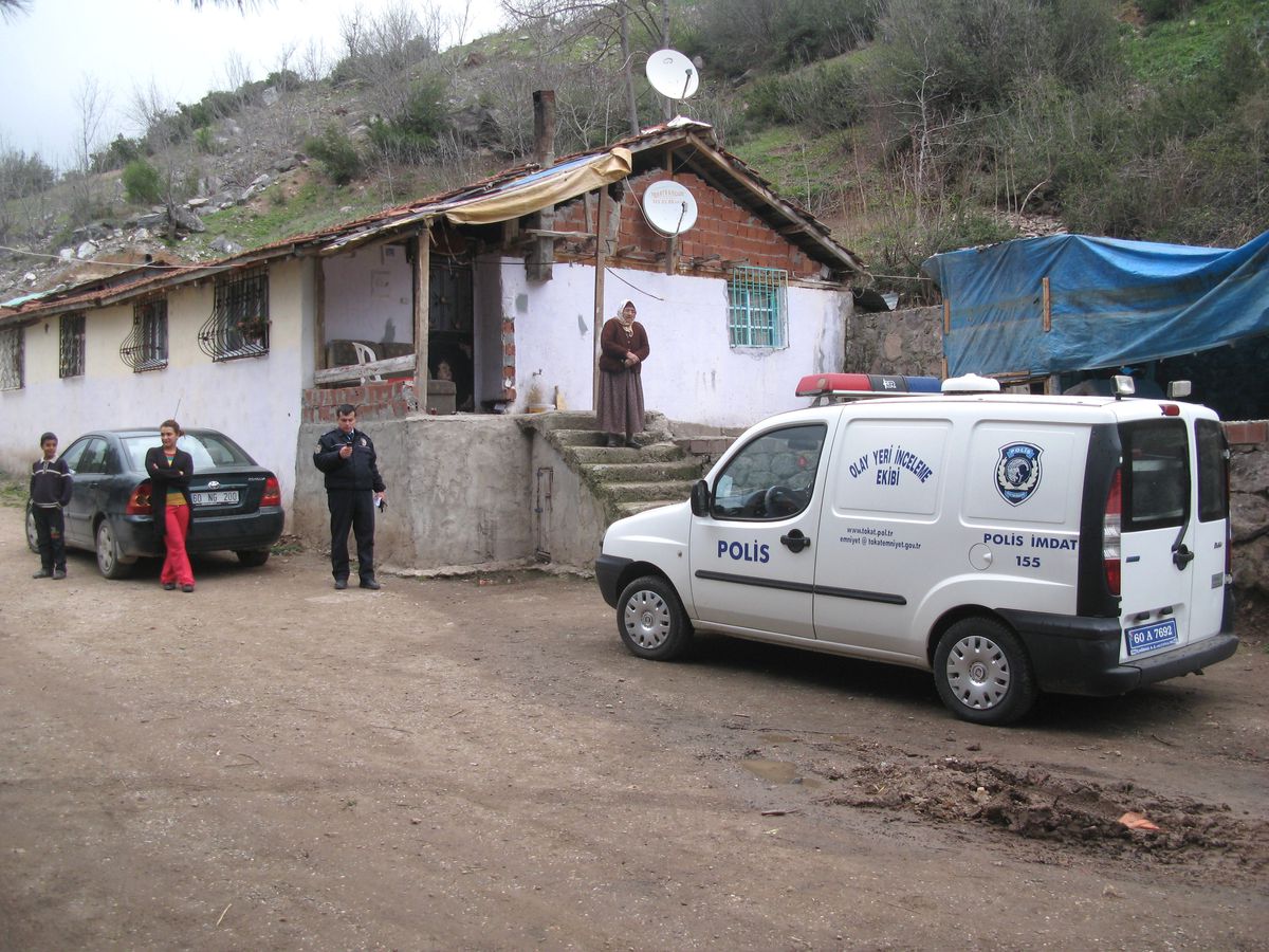 Çocuklar El Bombası Buldu