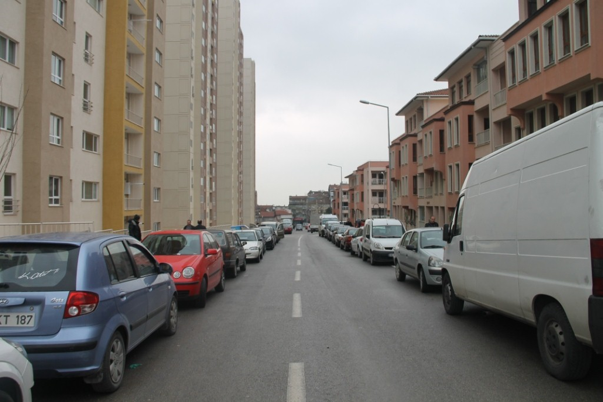Doğanbey Otoparka Döndü