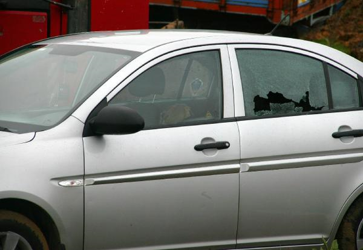 Emekli Binbaşı Otomobilinde Ölü Bulundu
