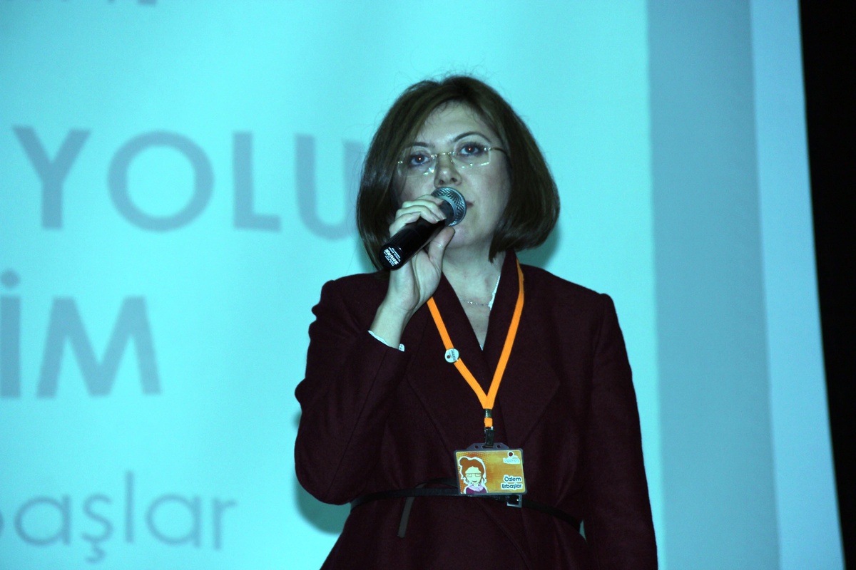 Gazeteciler Cemiyeti\'nden İletişim Semineri