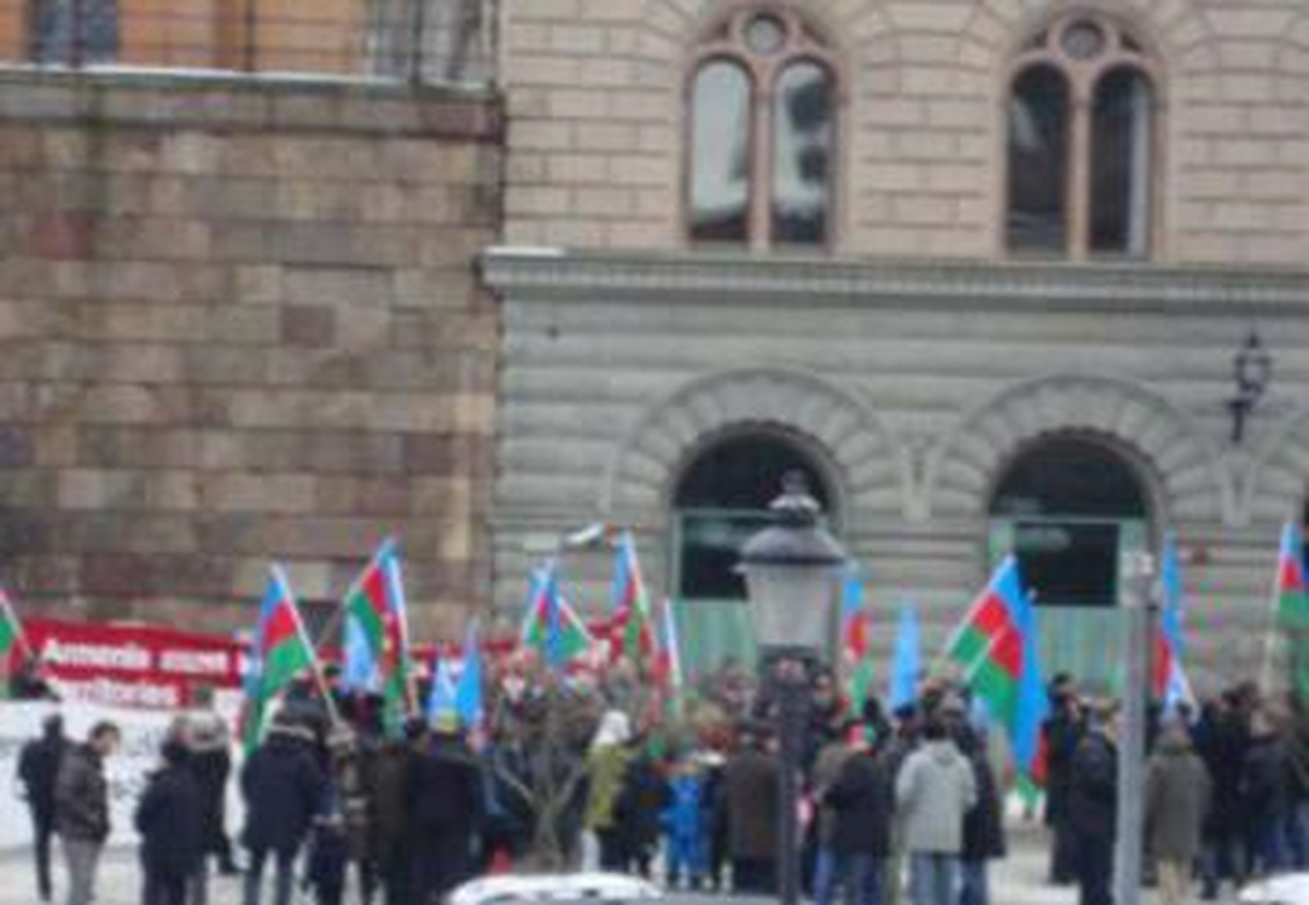Hocalı Soykırımı Stockholm\'de Anıldı