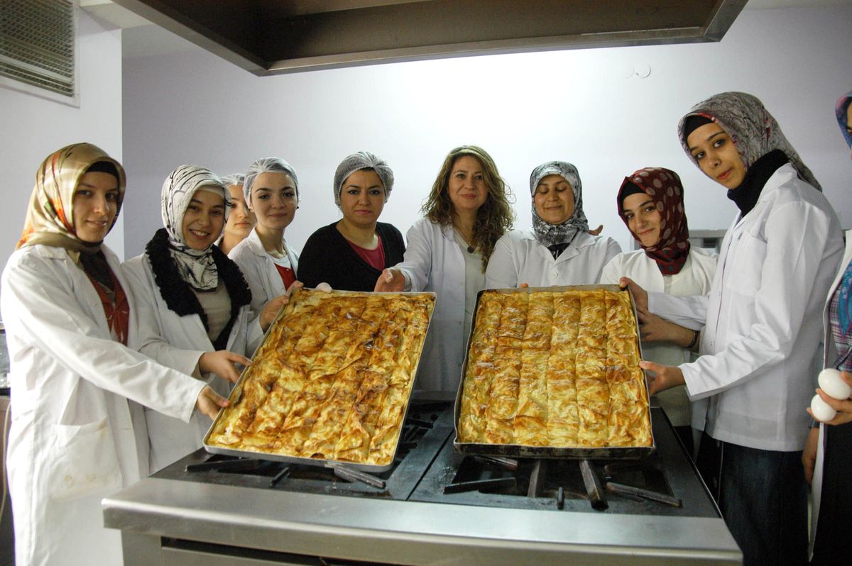 Kadınlar İçin Mamak\'ta Ders Zili Çaldı