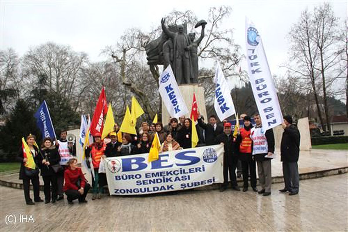 Kdz. Ereğli\'de Bes ve Büro Sen Üyelerinden Eylem