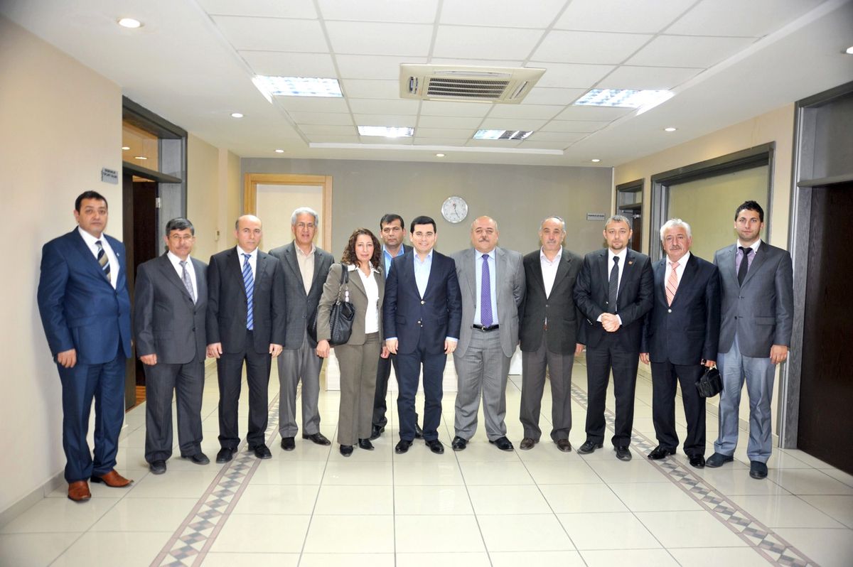 Konyalılar Derneği\'nden Başkan Tütüncü\'ye Ziyaret