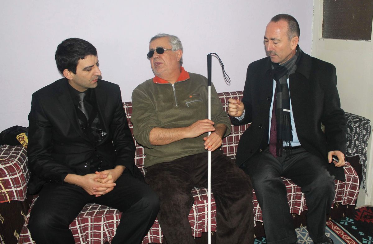 Kozlu Belediyesi Engelleri Kaldırıyor