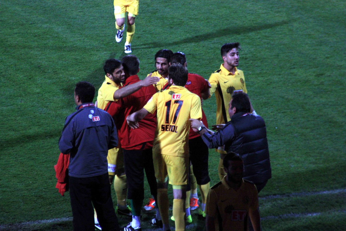 Mersin İdmanyurdu-Eskişehirspor: 0-3 (Türkiye Kupası)