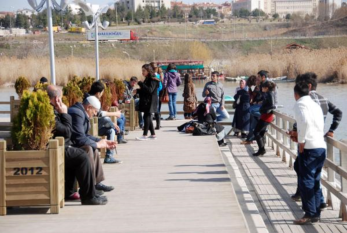 Mogan\'a Bahar Geldi