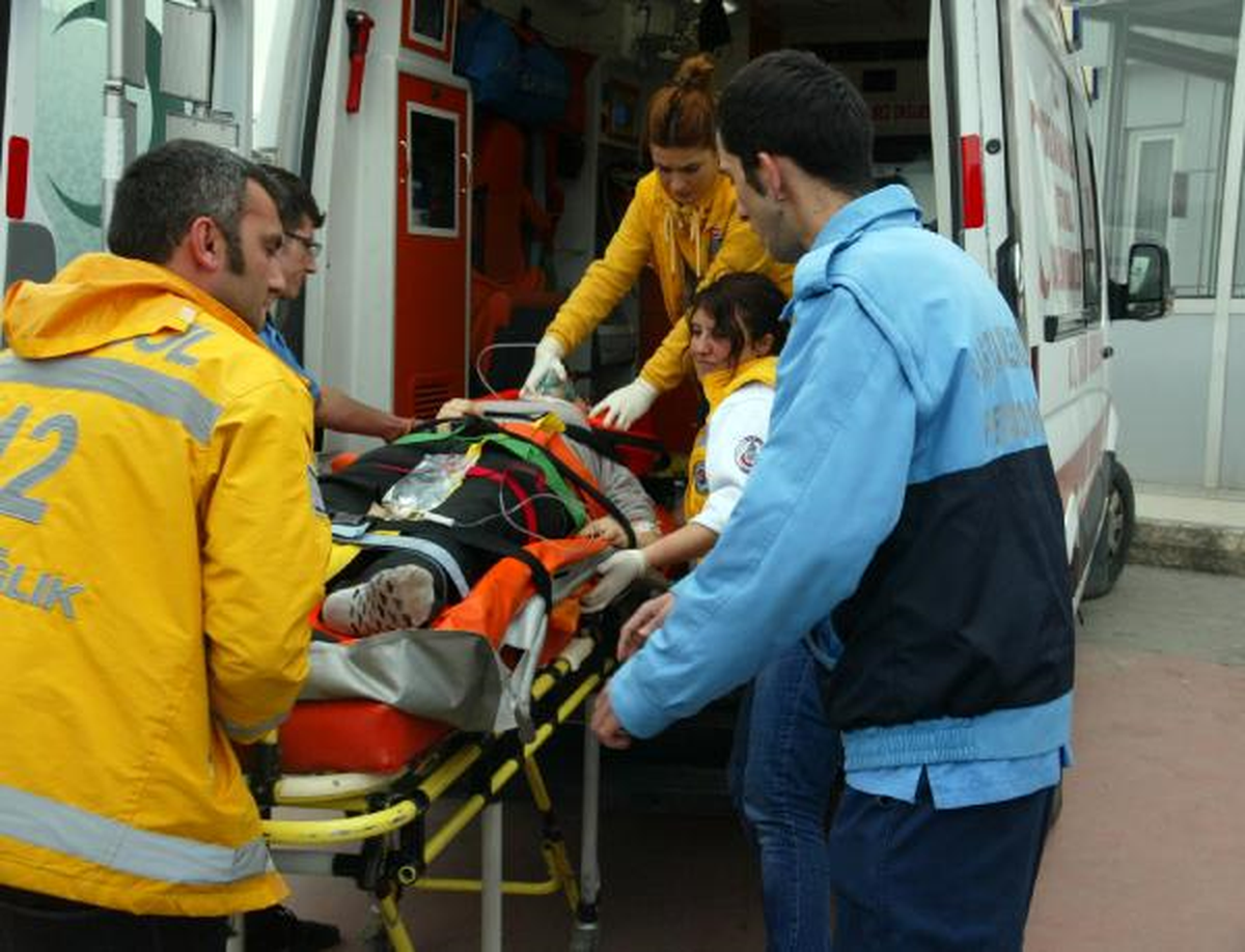 (Özel) - Liseli Kız 4\'üncü Kattan Atlayarak Ölmek İstedi