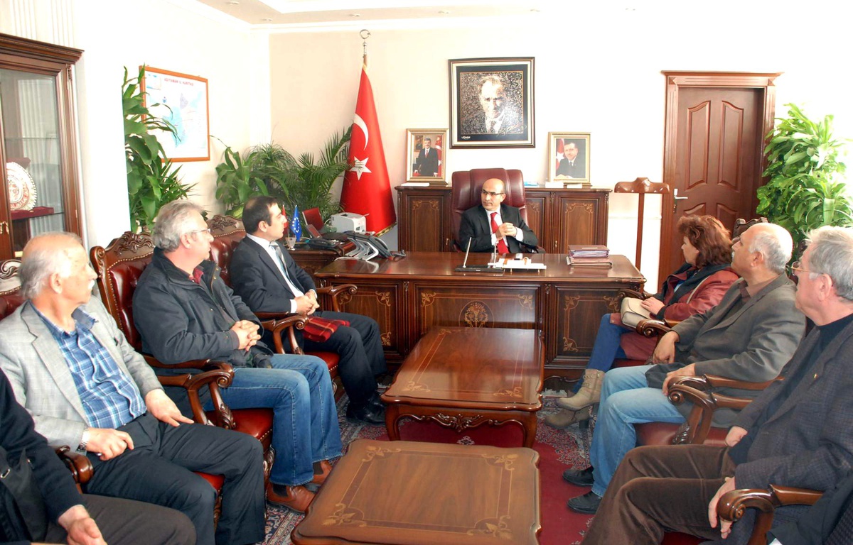 Şanlıurfa Kültür Varlıklarını Koruma Kurulu\'ndan Vali Demirtaş\'a Ziyaret