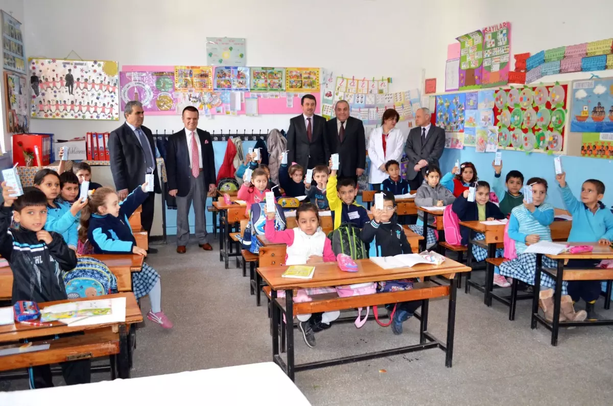 Söke'de Okullarda Süt Dağıtımına Başlandı