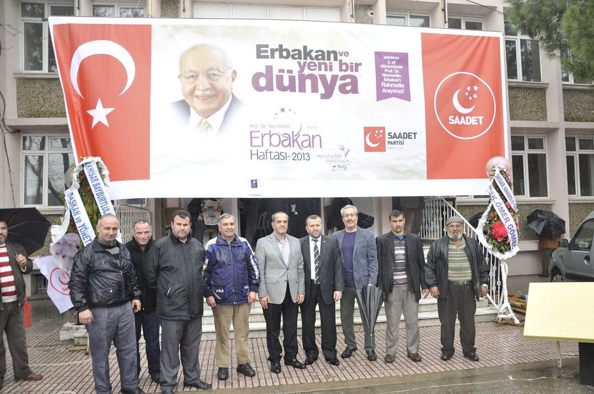 Sp Akhisar Teşkilatı, Merhum Erbakan\'ı Andı