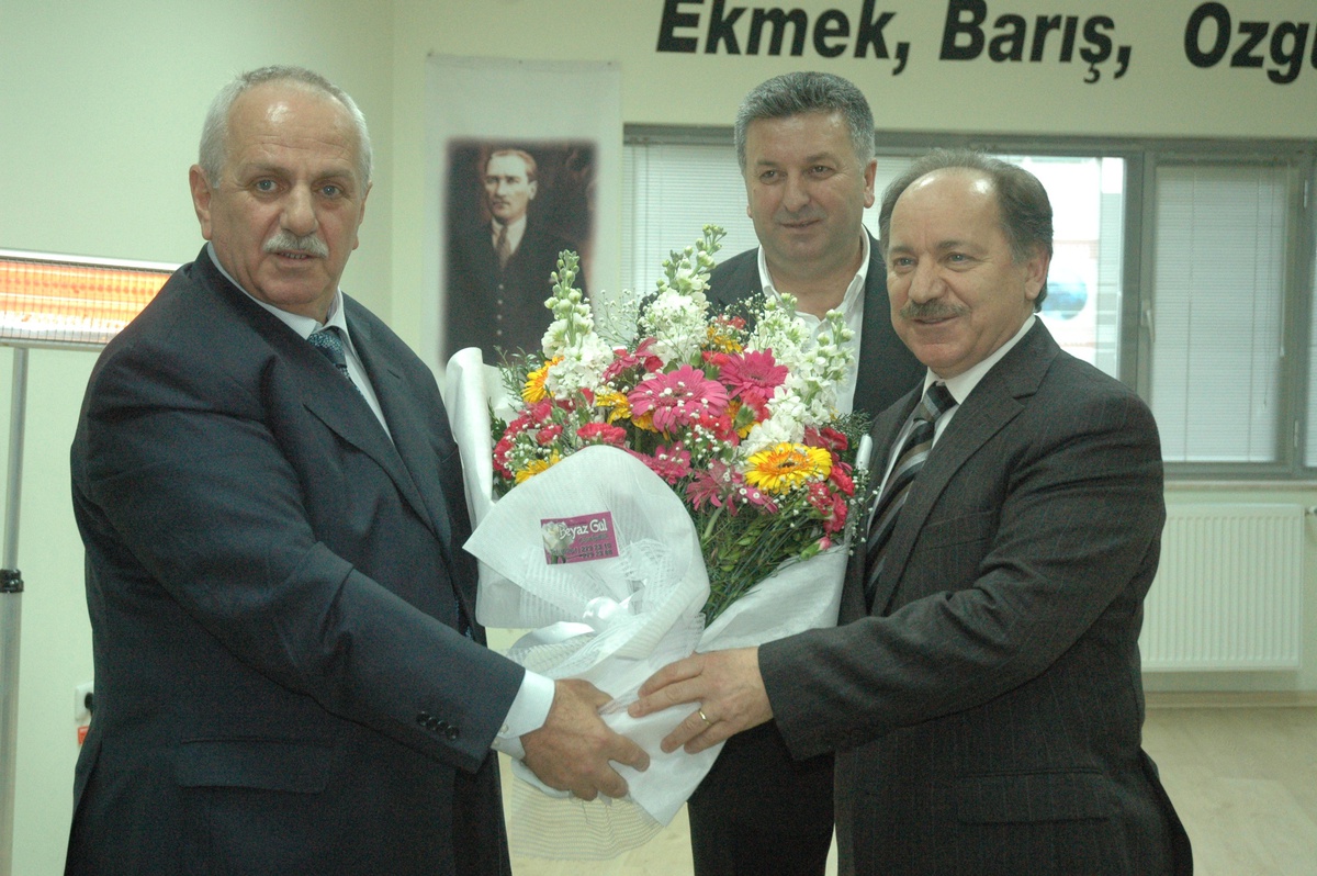 Tes-İş\'ten Sedaş\'a Büyük Destek