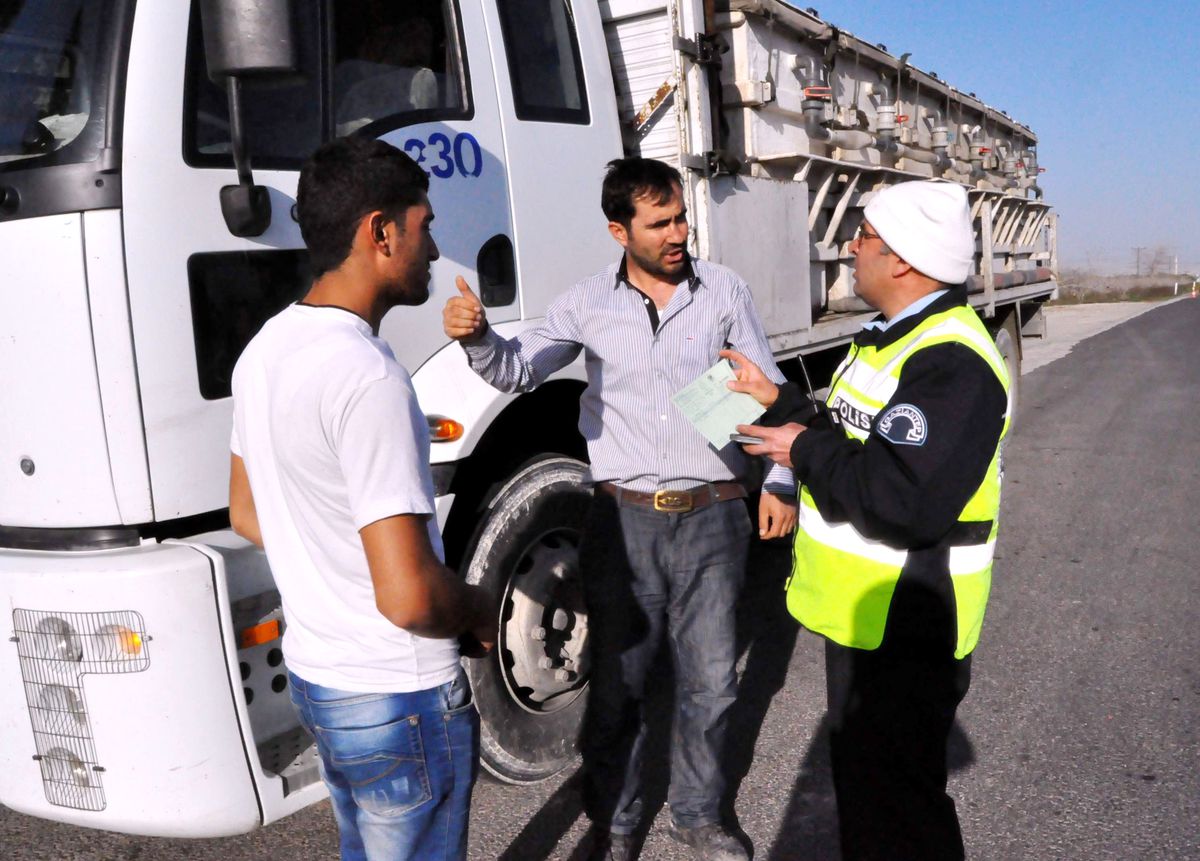 Trafik Ekipleri Yorgun Şoförleri, Misafirhanede Ağırlıyor