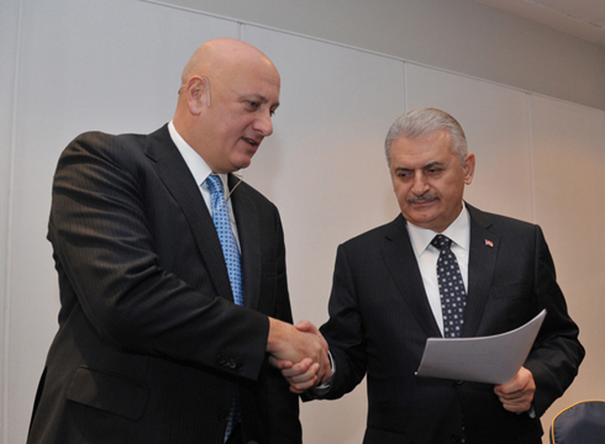 Turkcell Yerli Akıllı Cep Telefonu İçin Düğmeye Bastı