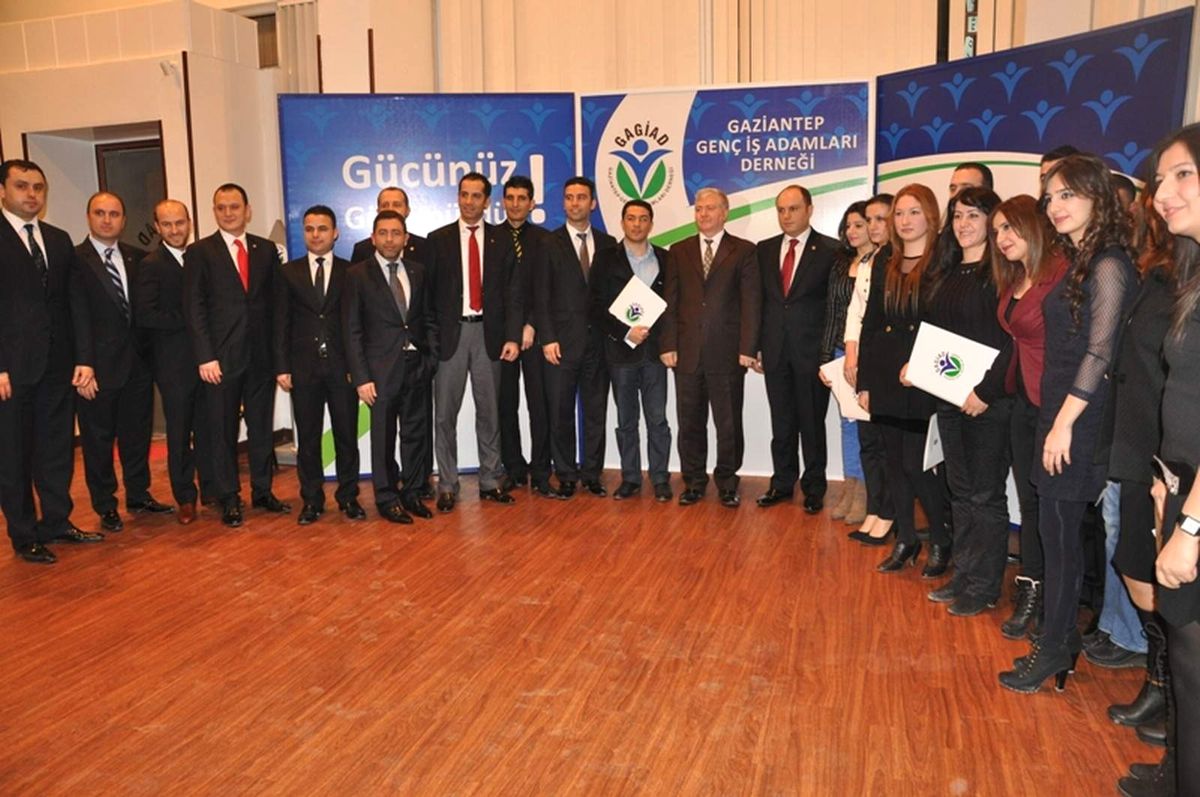 Yönetici Asistanı Yetiştirme Kursu Sertifika Töreni Yapıldı