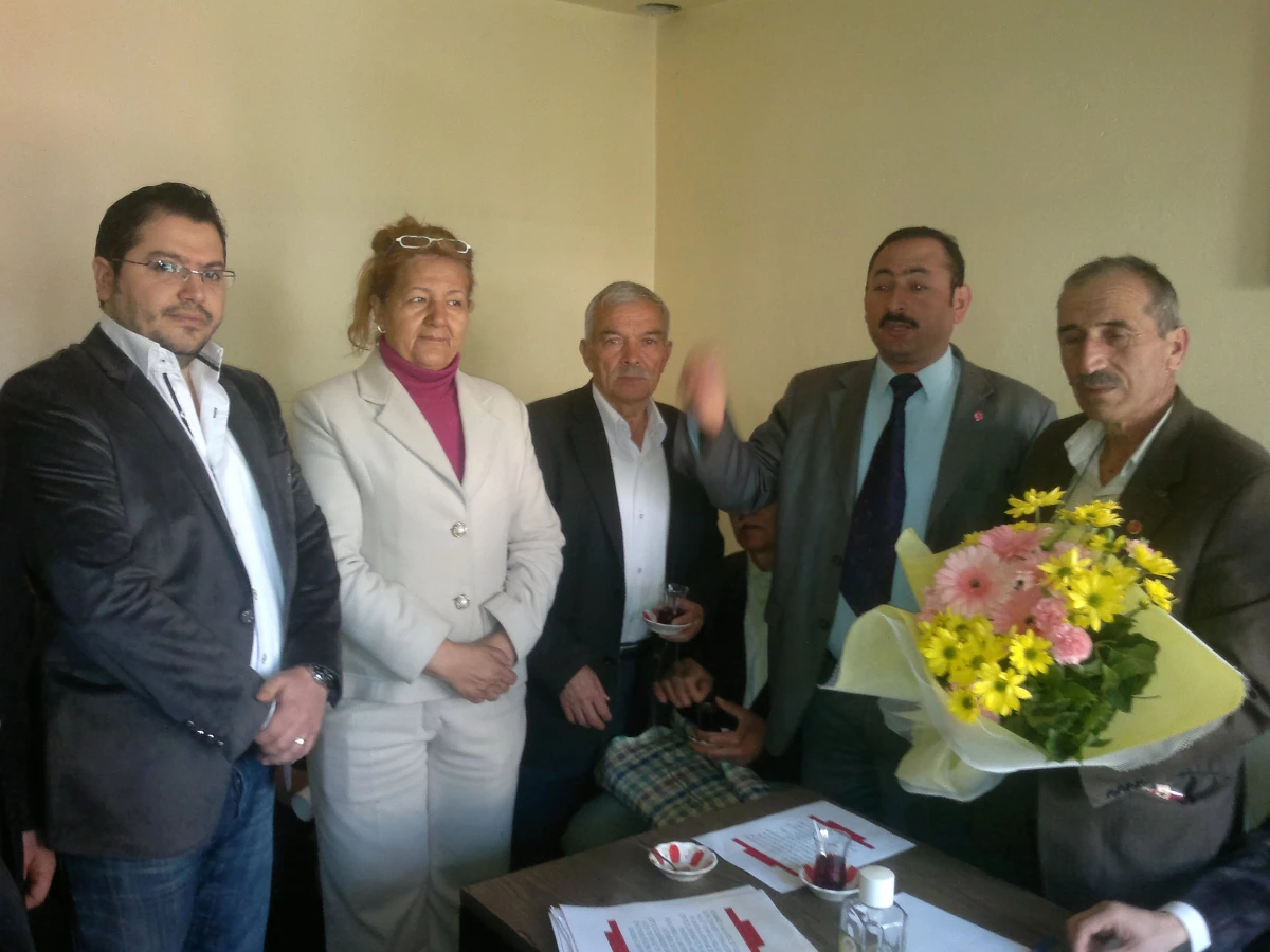 AK Parti Yerel Yönetimlerden Muhtarlar Derneğine Ziyaret