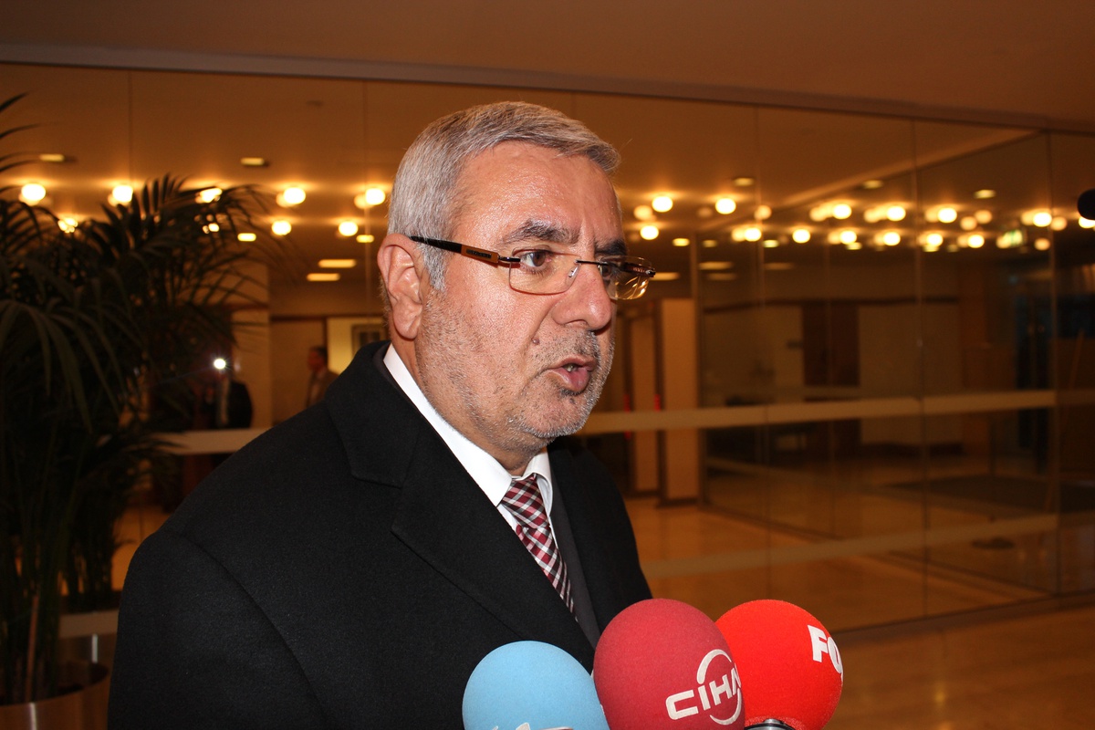 Ak Partili Milletvekili Mehmet Metiner\'den Öcalan\'a Yanıt