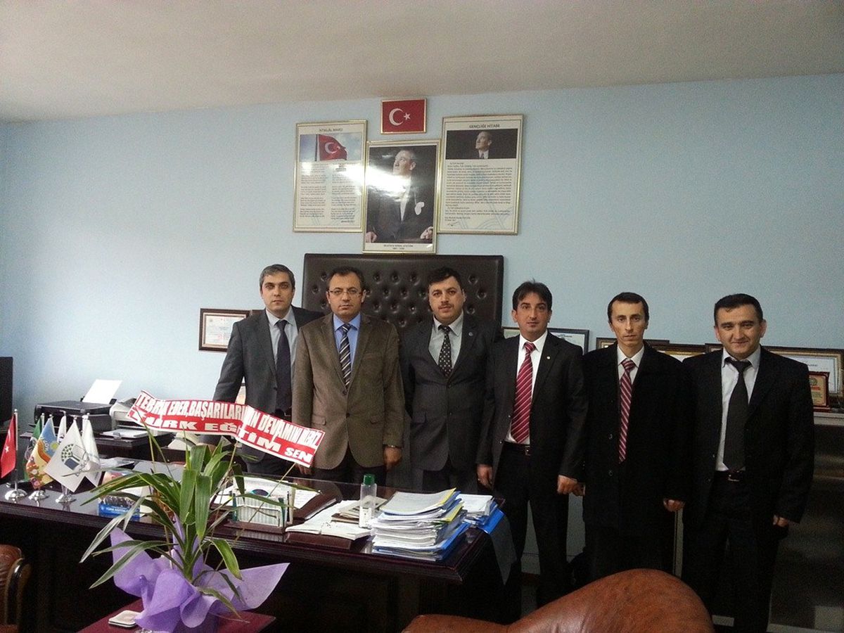 Alaplı Türk Eğitim Sen\'den Yılın Kaliteli Okuluna Ziyaret