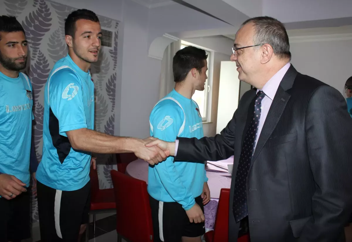 Başkan Ergün\'den Manisaspor\'a Moral Ziyareti