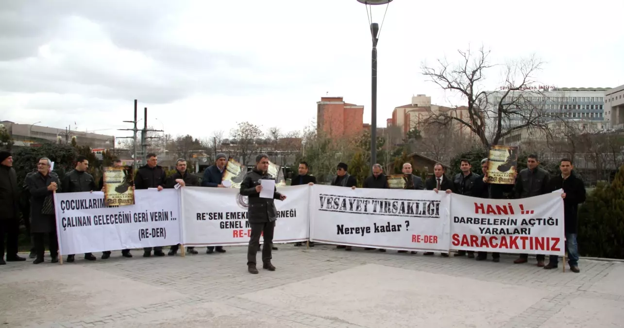 Darbe Mağduru Askerler İade-İ İtibar İstedi