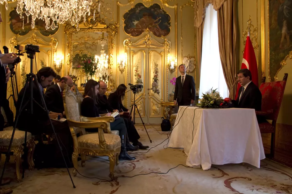 Davutoğlu: "Suriye Krizinin Çözümü Konusunda BM Güvenlik Konseyi, Hiçbir Karar Alamamıştır"