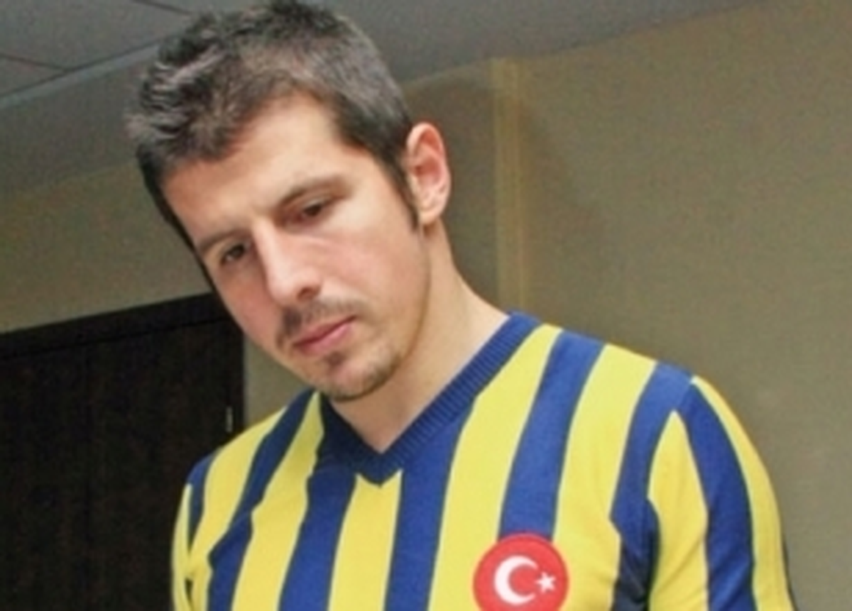 Emre Belözoğlu Kararından Vazgeçti!
