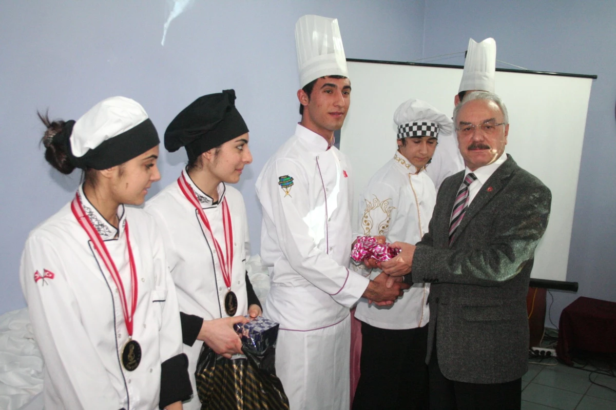 Geleceğin Usta Aşçıları Erzincan\'da Yetişiyor
