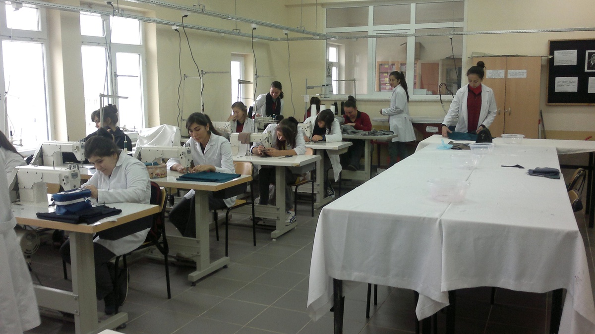 Karasu Kız Teknik ve Meslek Lisesi İkinci Kez Romanya Yolcusu