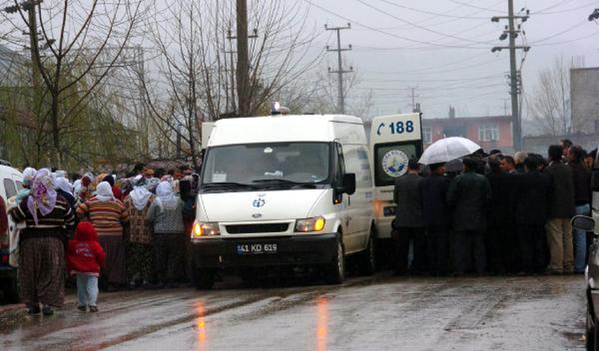 Kız İsteme Kavgasında Ölen 2 Kişi Toprağa Verildi